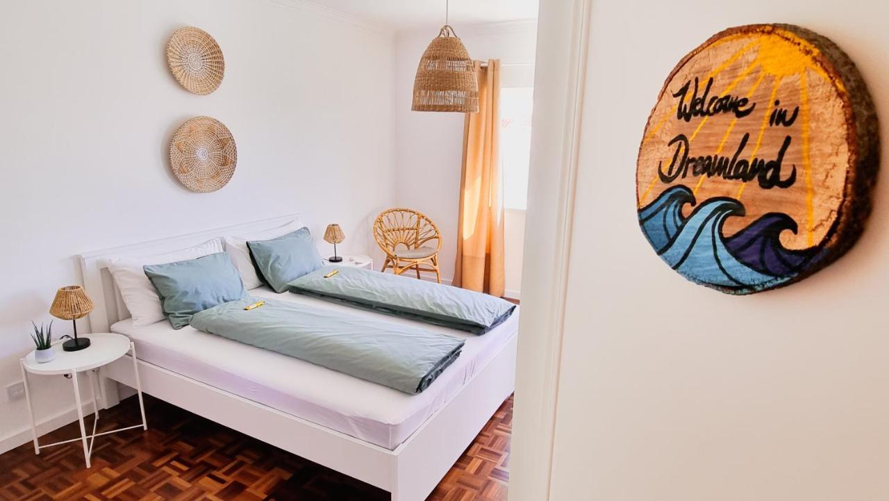 Tika Surf Camp Ericeira Hotel Carvoeira Екстериор снимка